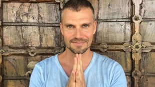 Marco Bartolomeo :: Thai Yoga Bodywork, Yoga for stress relief, Forrest Rock Qigong - Namaste